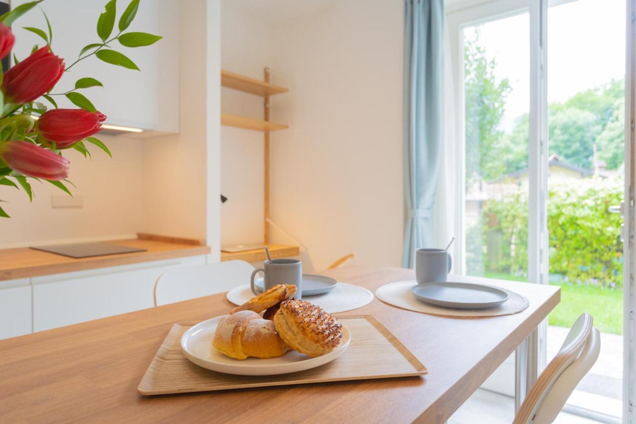 Enchanted Como Lake - Tremezzo Apartments By Rent All Como المظهر الخارجي الصورة